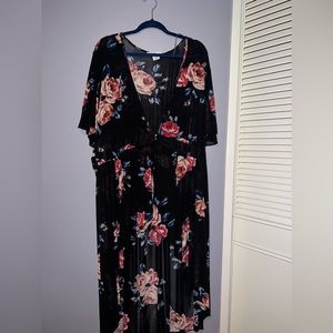 High/Low Sheer Floral Duster with Button Front Closure